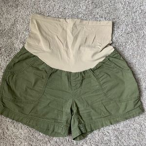 Motherhood Maternity shorts